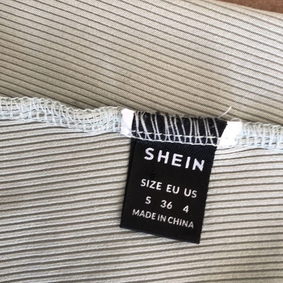 Green Ribbed Crop Top - Picture 4 of 4